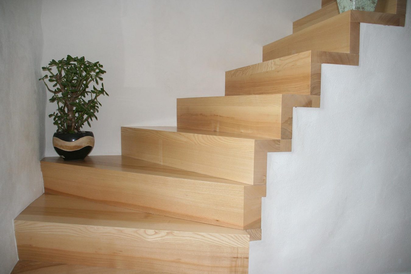 Habillage Escalier moderne bois en Alsace